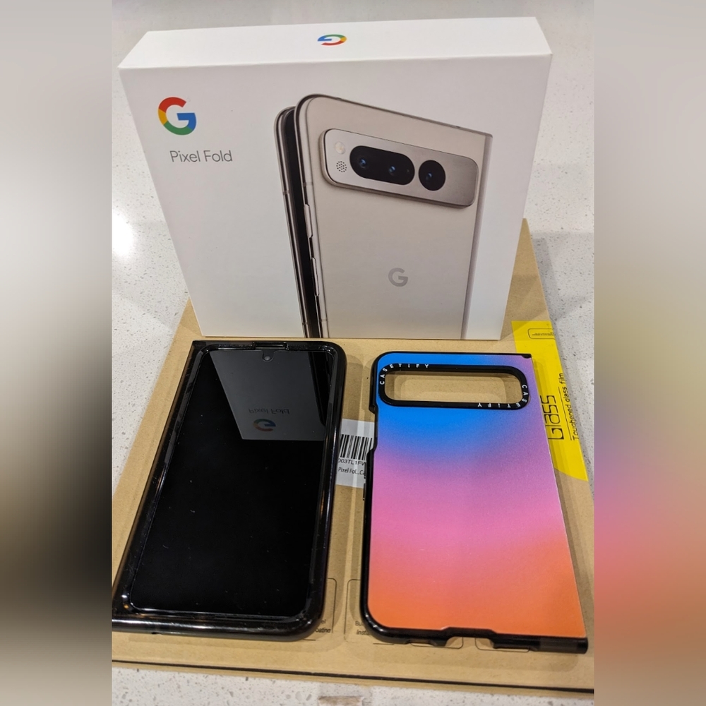 Google Pixel Fold Porcelain- 256GB - Unlocked - Like New with accessories